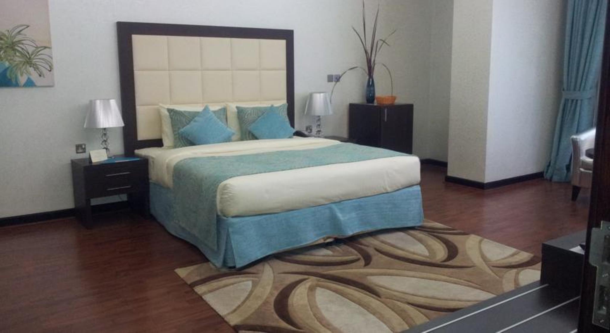 Gokulam Park Doha Hotel Екстериор снимка