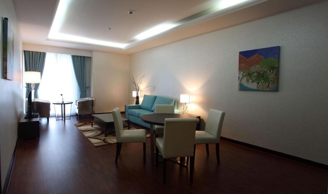 Gokulam Park Doha Hotel Екстериор снимка
