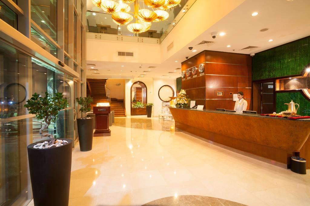 Gokulam Park Doha Hotel Екстериор снимка