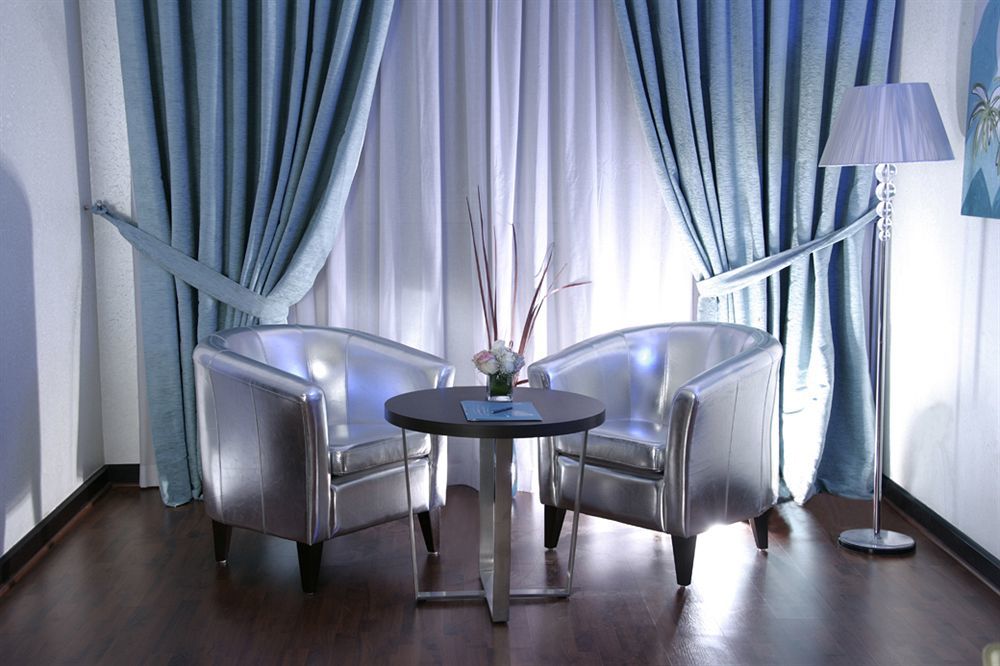 Gokulam Park Doha Hotel Екстериор снимка