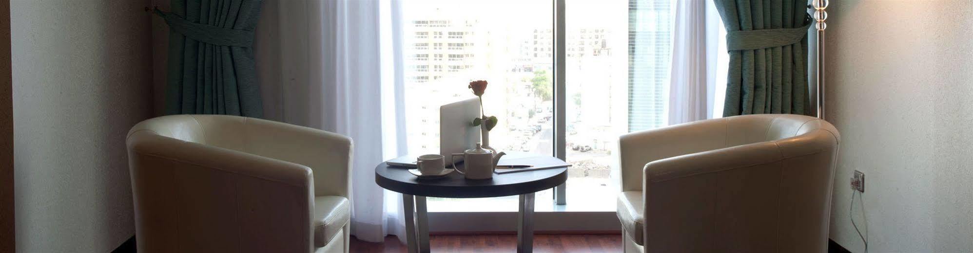 Gokulam Park Doha Hotel Екстериор снимка