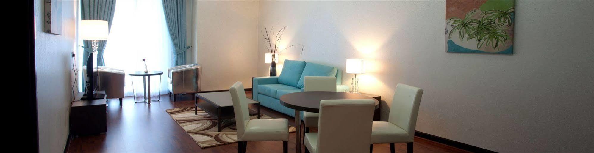Gokulam Park Doha Hotel Екстериор снимка