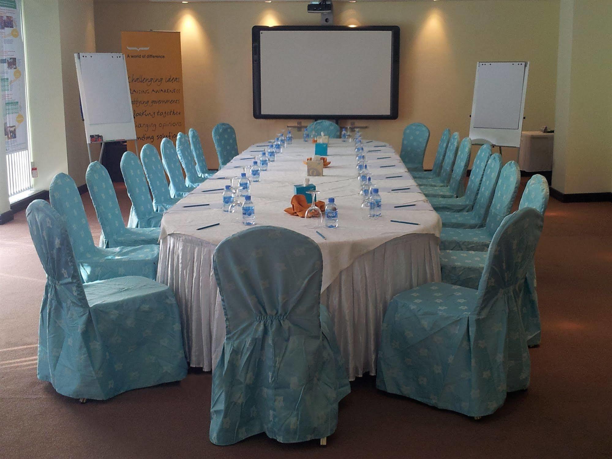 Gokulam Park Doha Hotel Екстериор снимка
